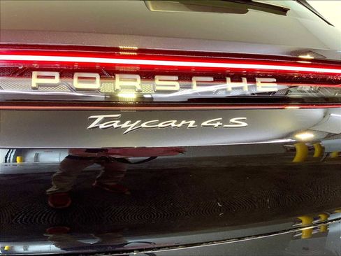 New 2026 Porsche Taycan 4S AWD/4WD image 19