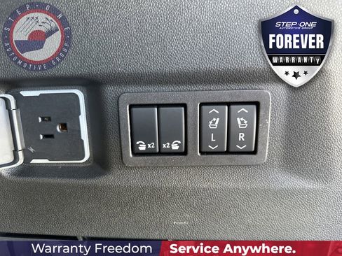 Certified 2024 Chevrolet Tahoe Premier w/ Advanced Technology Package RWD image 34