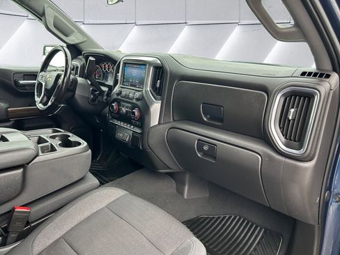 Used 2021 Chevrolet Silverado 1500 LT image 16