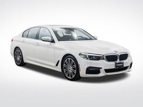 Used 2019 BMW 530i xDrive w/ M Sport Package AWD/4WD image 7