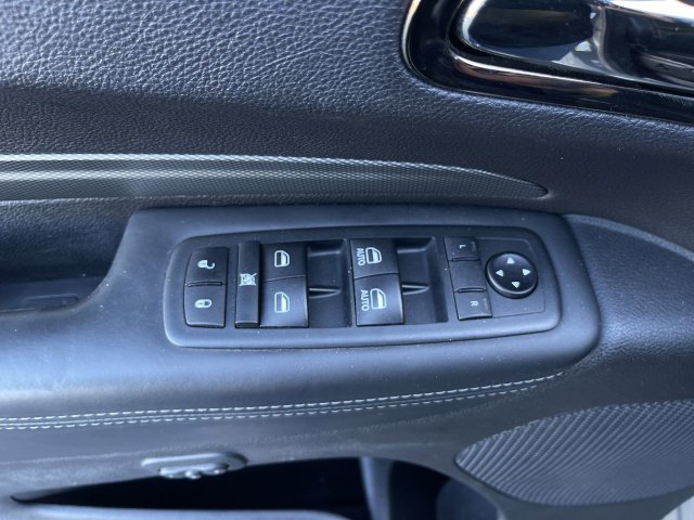 Used 2020 Dodge Durango R/T w/ Blacktop Package AWD/4WD image 25