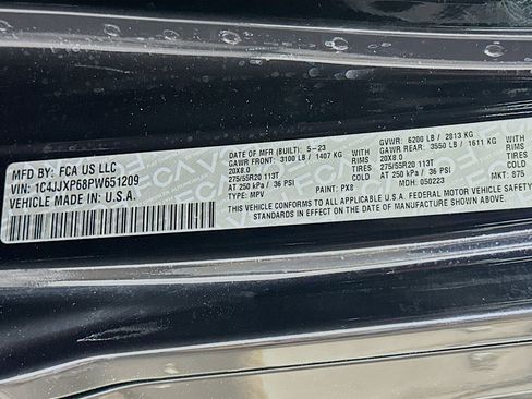 Used 2023 Jeep Wrangler Unlimited Sahara image 12