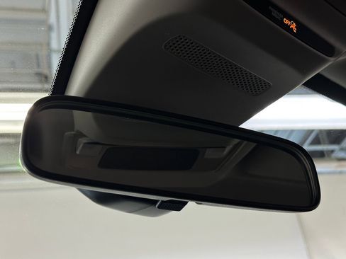 New 2026 Honda HR-V LX image 18