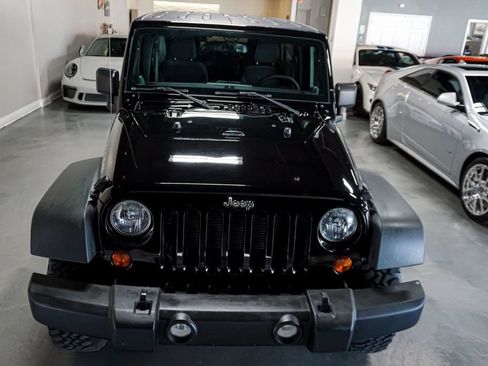 Used 2013 Jeep Wrangler Unlimited Rubicon w/ Connectivity Group AWD/4WD image 50
