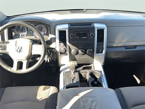 Used 2011 RAM 1500 Big Horn image 17