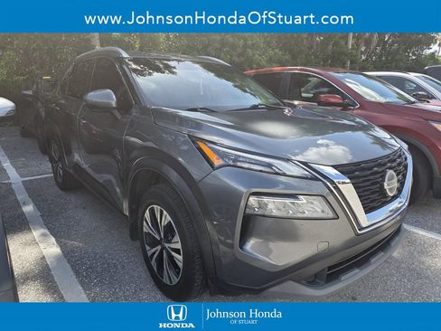 Used 2021 Nissan Rogue SV w/ Premium Package FWD image 1