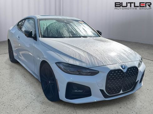 Used 2022 BMW 430i xDrive Coupe w/ M Sport Package image 4