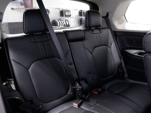 Certified 2024 Honda Pilot Elite image 25