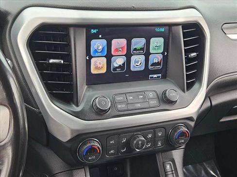 Used 2017 GMC Acadia SLT image 14