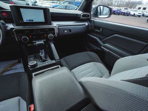 Used 2025 Toyota 4Runner TRD Off-Road image 37