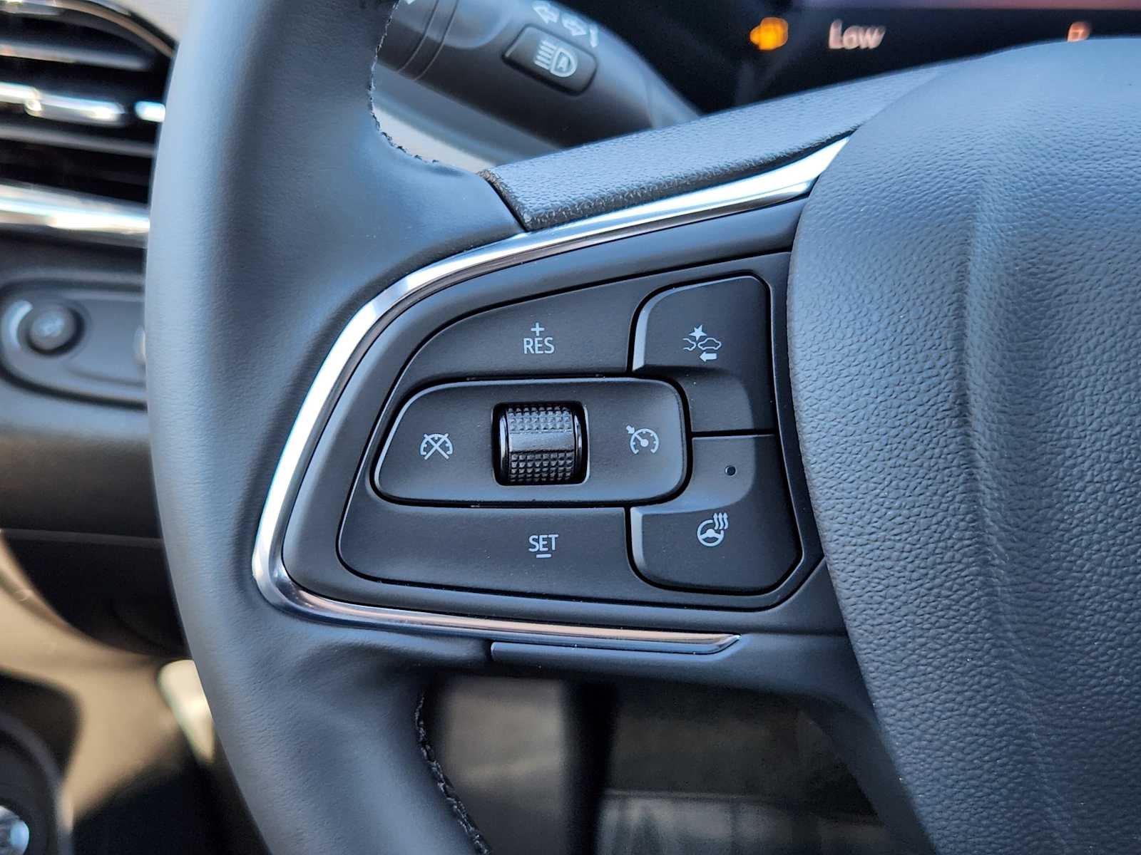 New 2026 Buick Envista Avenir FWD image 16