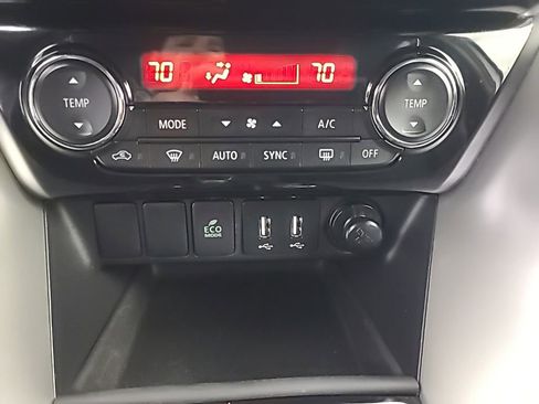 Used 2025 Mitsubishi Eclipse Cross SE AWD/4WD image 33