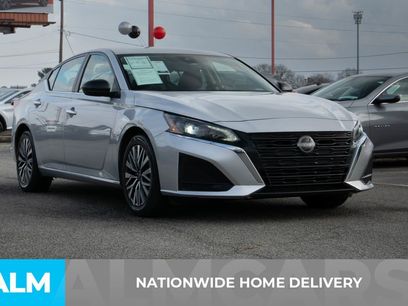 Used 2024 Nissan Altima 2.5 SV