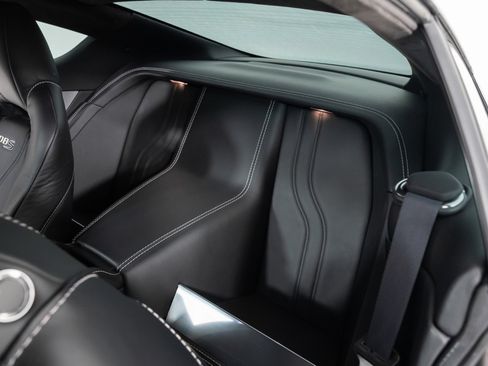 Used 2011 Aston Martin DBS Coupe RWD image 30