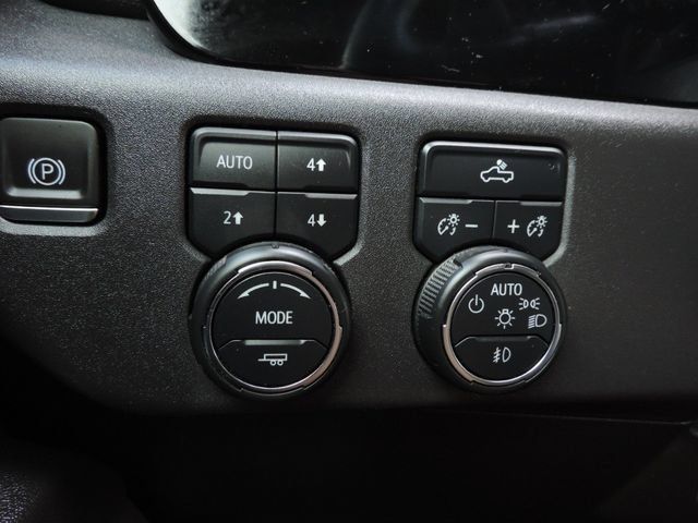 Certified 2023 Chevrolet Silverado 1500 LT Trail Boss w/ Protection Package AWD/4WD image 31