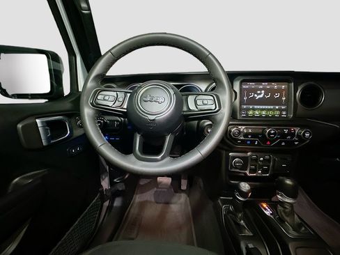 Certified 2023 Jeep Wrangler Unlimited w/ 8.4" Radio Group AWD/4WD image 30