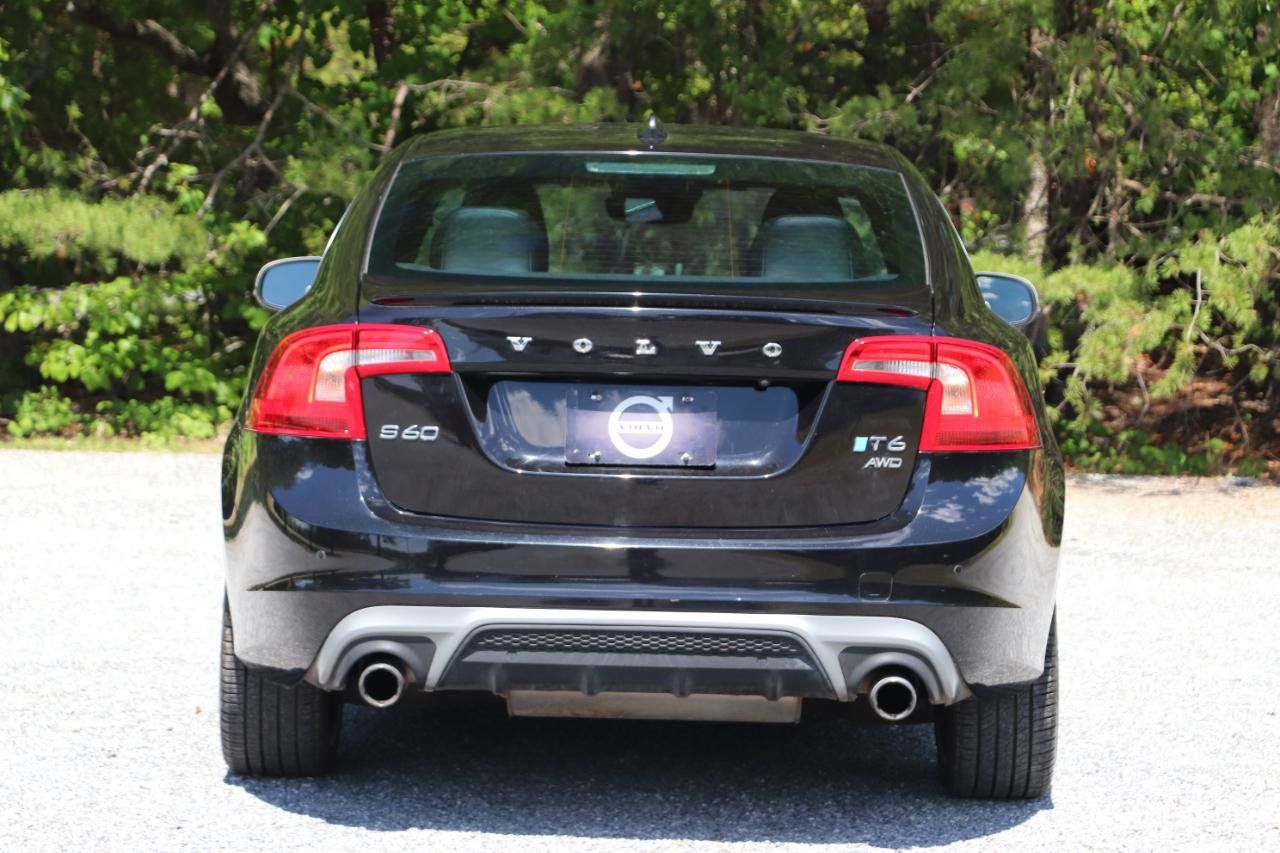 Used 2017 Volvo S60 T6 R-Design Platinum w/ Climate Package AWD/4WD image 4