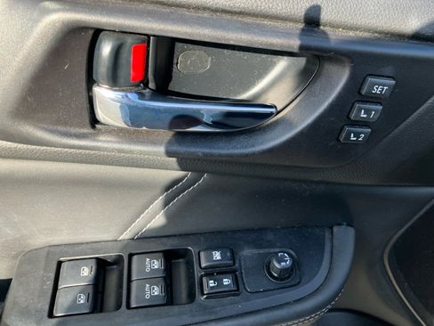 Used 2019 Subaru Outback 2.5i Limited w/ Popular Package #2 image 35