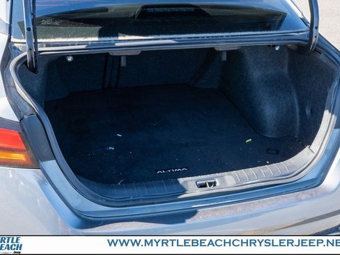 Used 2022 Nissan Altima 2.0 SR image 30