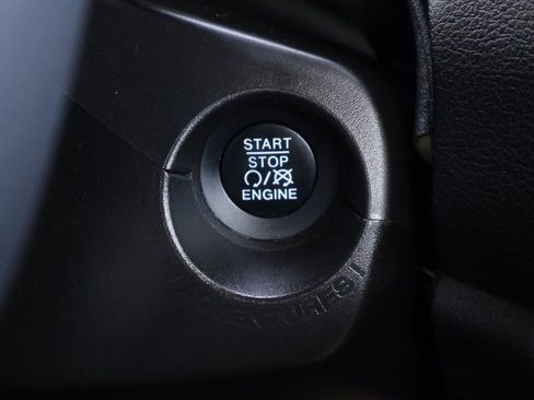 Used 2022 Jeep Renegade Latitude image 24