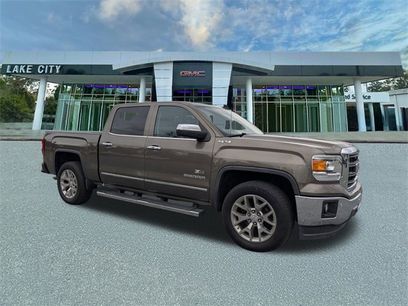 Used 2015 GMC Sierra 1500 SLT w/ SLT Crew Cab Value Package
