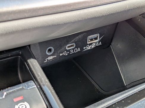 Used 2025 Subaru Outback Onyx Edition AWD/4WD image 22