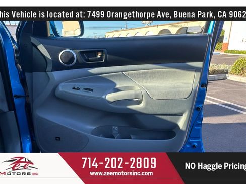 Used 2006 Toyota Tacoma PreRunner RWD image 41