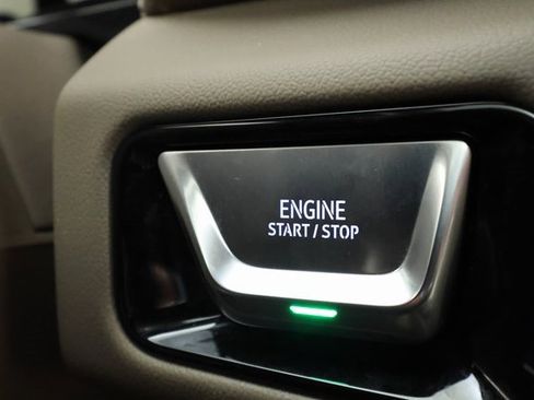 Certified 2025 GMC Yukon Denali w/ Sun & Power Step Package image 15