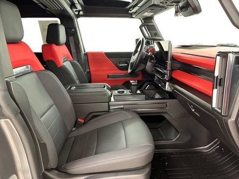 Certified 2026 GMC Hummer EV 3X w/ Carbon Fiber Edition Package AWD/4WD image 14