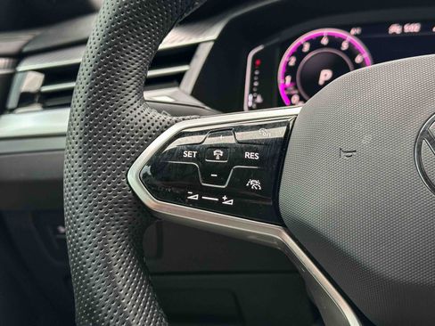 Used 2023 Volkswagen Arteon SEL Premium w/ Arteon MDO Package image 29