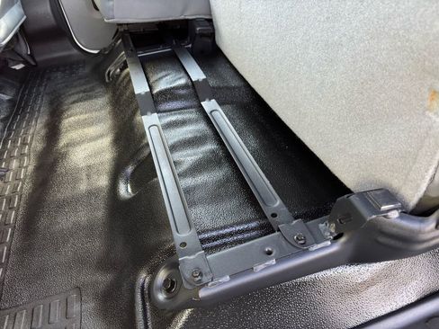 Used 2015 Ford F250 XL w/ Power Equipment Group image 23