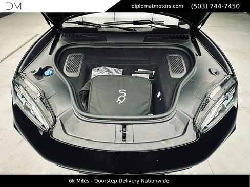 Used 2024 Porsche Macan 4 Electric w/ Premium Package AWD/4WD image 48