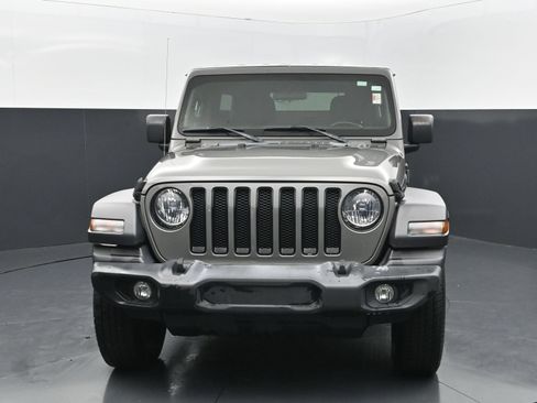 Used 2019 Jeep Wrangler Unlimited Sport AWD/4WD image 8