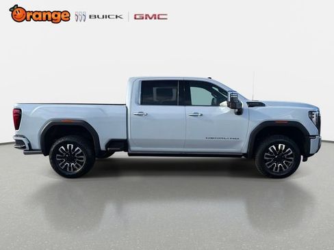 New 2026 GMC Sierra 2500 Denali Ultimate AWD/4WD image 2