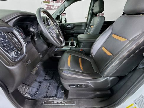 Used 2023 GMC Sierra 2500 AT4 w/ AT4 Premium Plus Package image 27