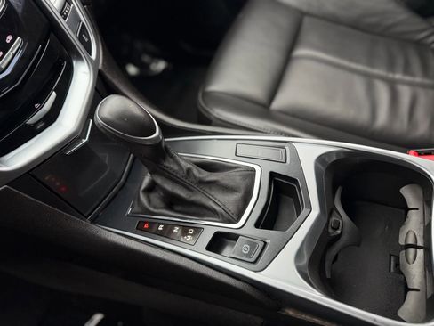 Used 2015 Cadillac SRX FWD image 23