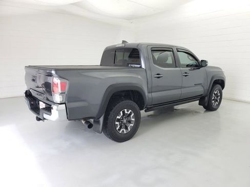 Used 2021 Toyota Tacoma TRD Off-Road AWD/4WD image 5
