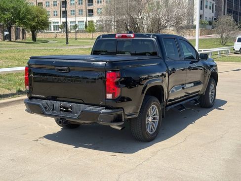 Used 2024 Chevrolet Colorado LT w/ LT Convenience Package II image 4