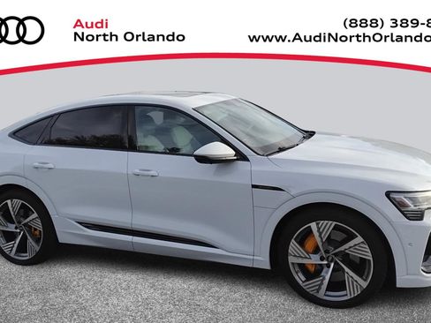 Used 2023 Audi e-tron Prestige w/ Prestige Package image 1