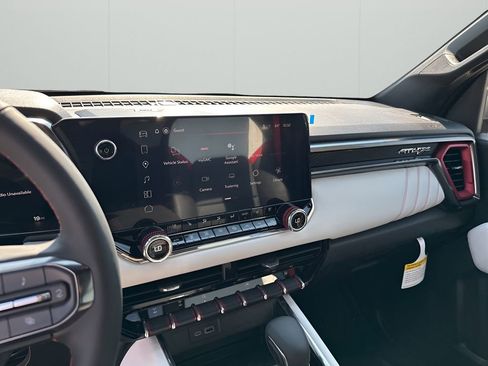 New 2026 GMC Canyon AT4X w/ AT4X AEV Edition image 31