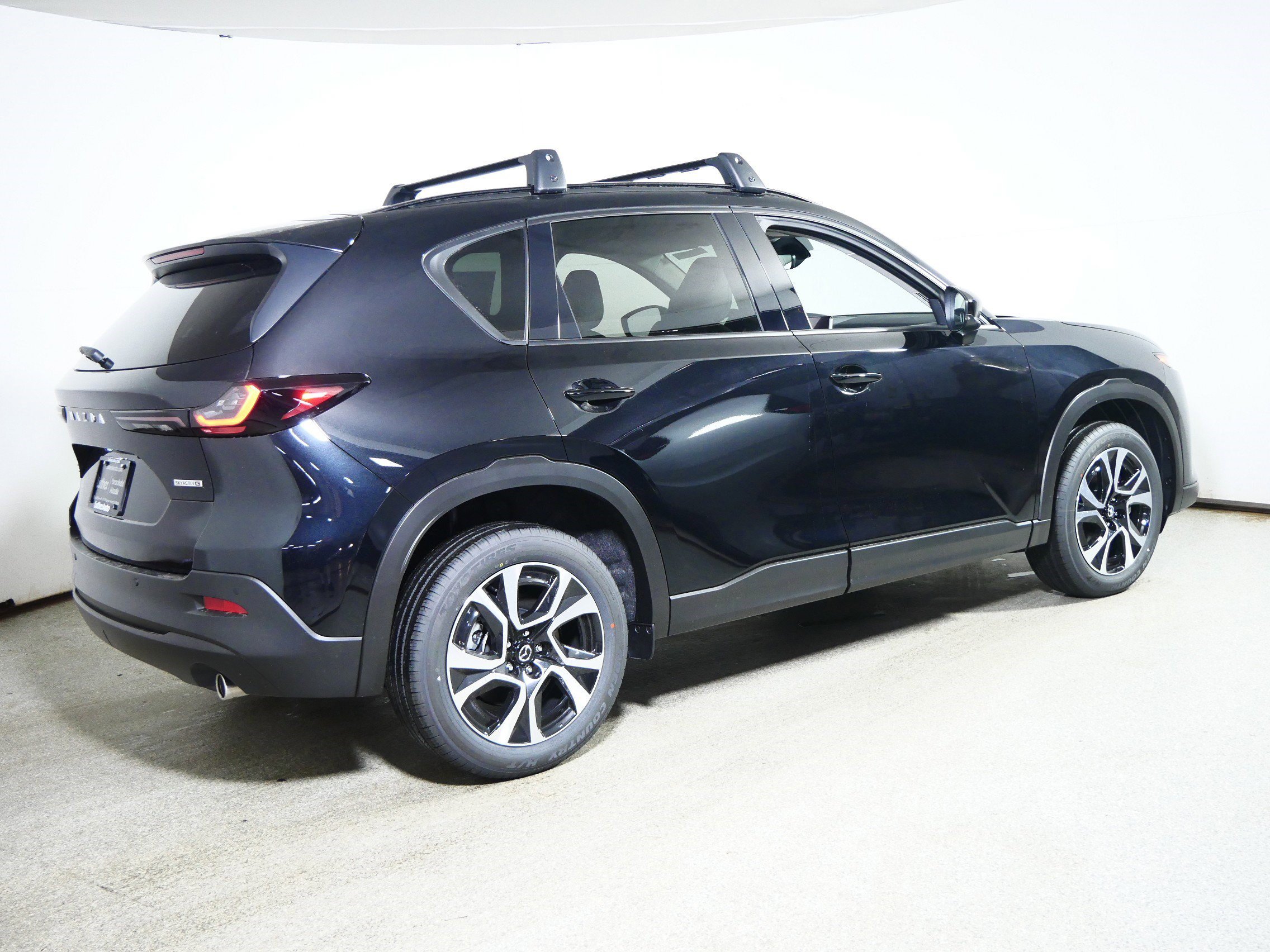 New 2026 MAZDA CX-5 Preferred AWD/4WD image 2