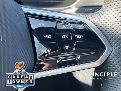 Used 2022 Volkswagen Tiguan SE R-Line image 20