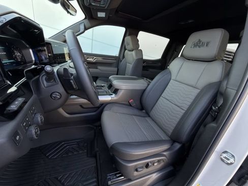 New 2026 Chevrolet Silverado 1500 ZR2 w/ ZR2 Bison Edition AWD/4WD image 20