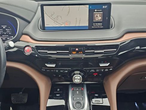 Used 2024 Acura MDX SH-AWD w/ Technology Package image 38