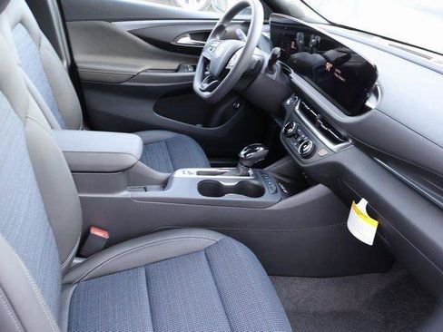 New 2026 Buick Envista Preferred w/ Convenience II Package image 8