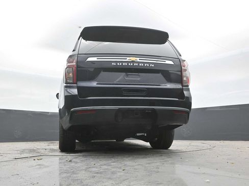 Used 2022 Chevrolet Suburban LS AWD/4WD image 44