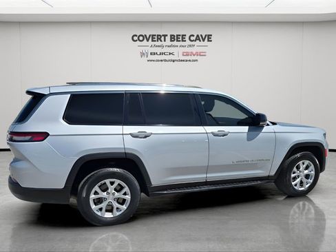 Used 2023 Jeep Grand Cherokee L Limited w/ Luxury Tech Group II image 10