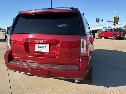 Used 2018 GMC Yukon SLT w/ Premium Edition image 19