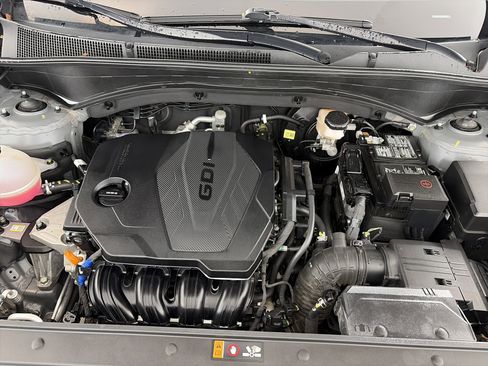 Used 2023 Hyundai Santa Fe SE image 11