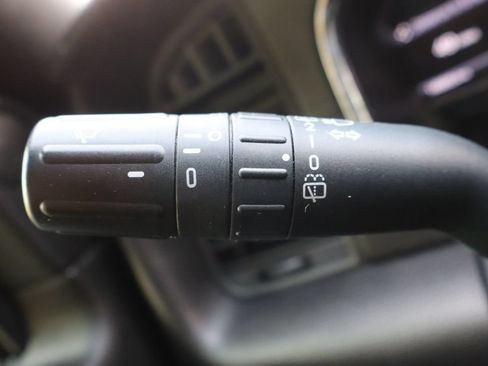 Used 2015 Lincoln Navigator 4WD image 34